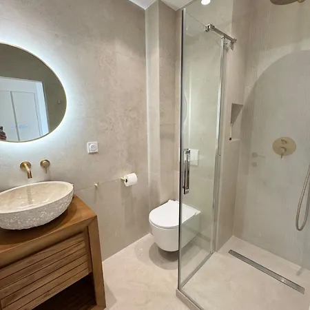 Luxe Et Charme Sur Les Remparts Du Vieil Appartement Antibes