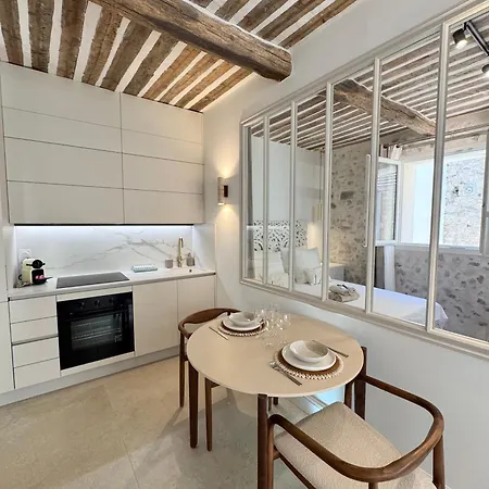Lejlighed Luxe Et Charme Sur Les Remparts Du Vieil