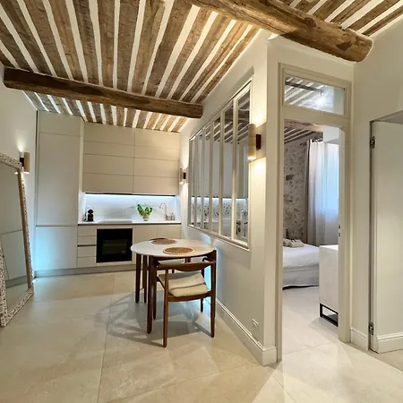 Luxe Et Charme Sur Les Remparts Du Vieil *